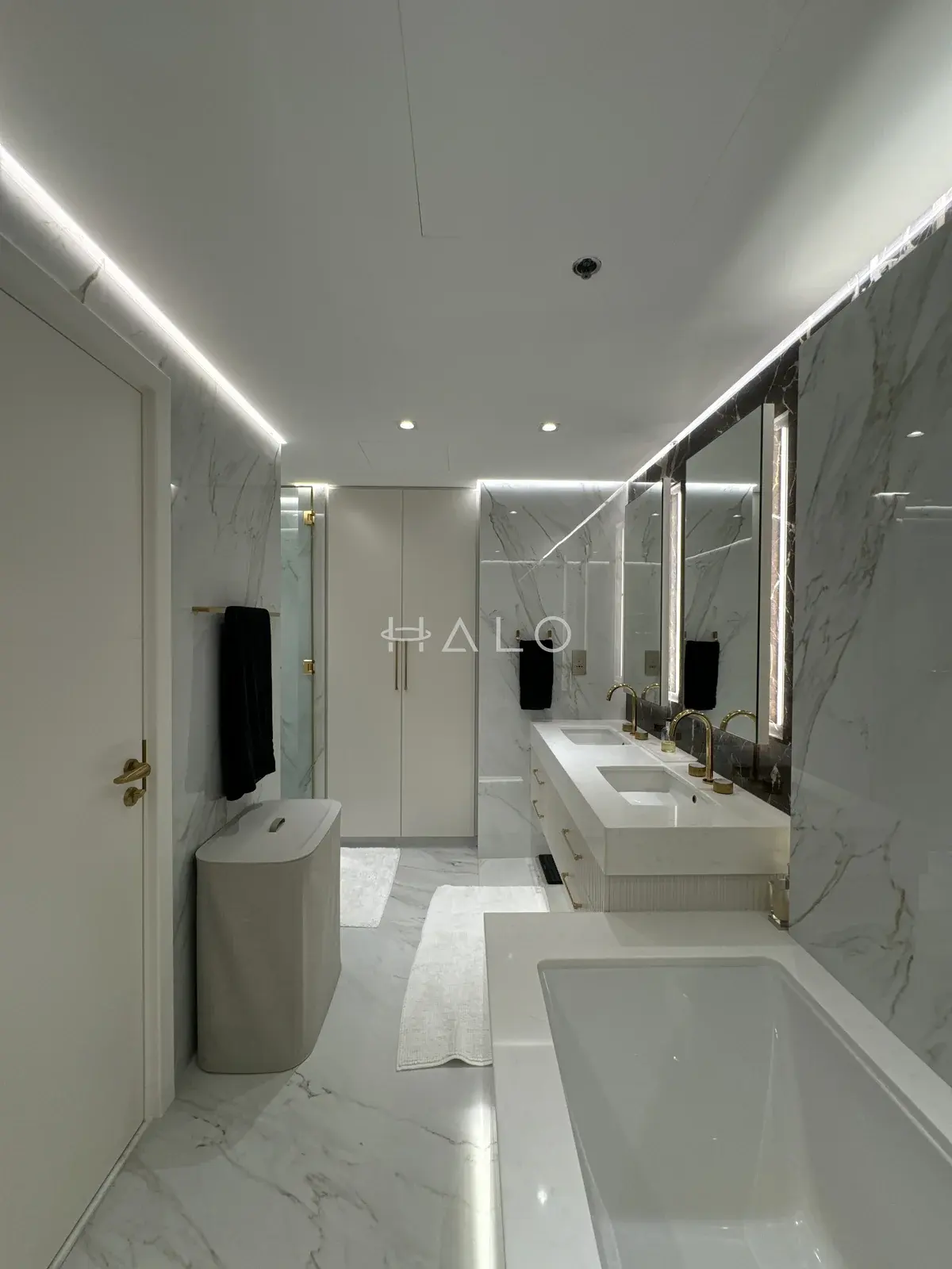 Double basin bathroom vanity — Dubai Creek, Halo Interiors