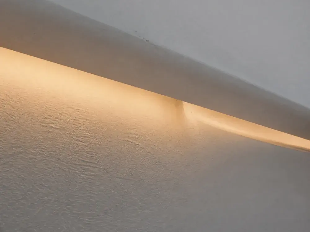 Integrated Warm LED Lighting — reference finish from the Halo materials library