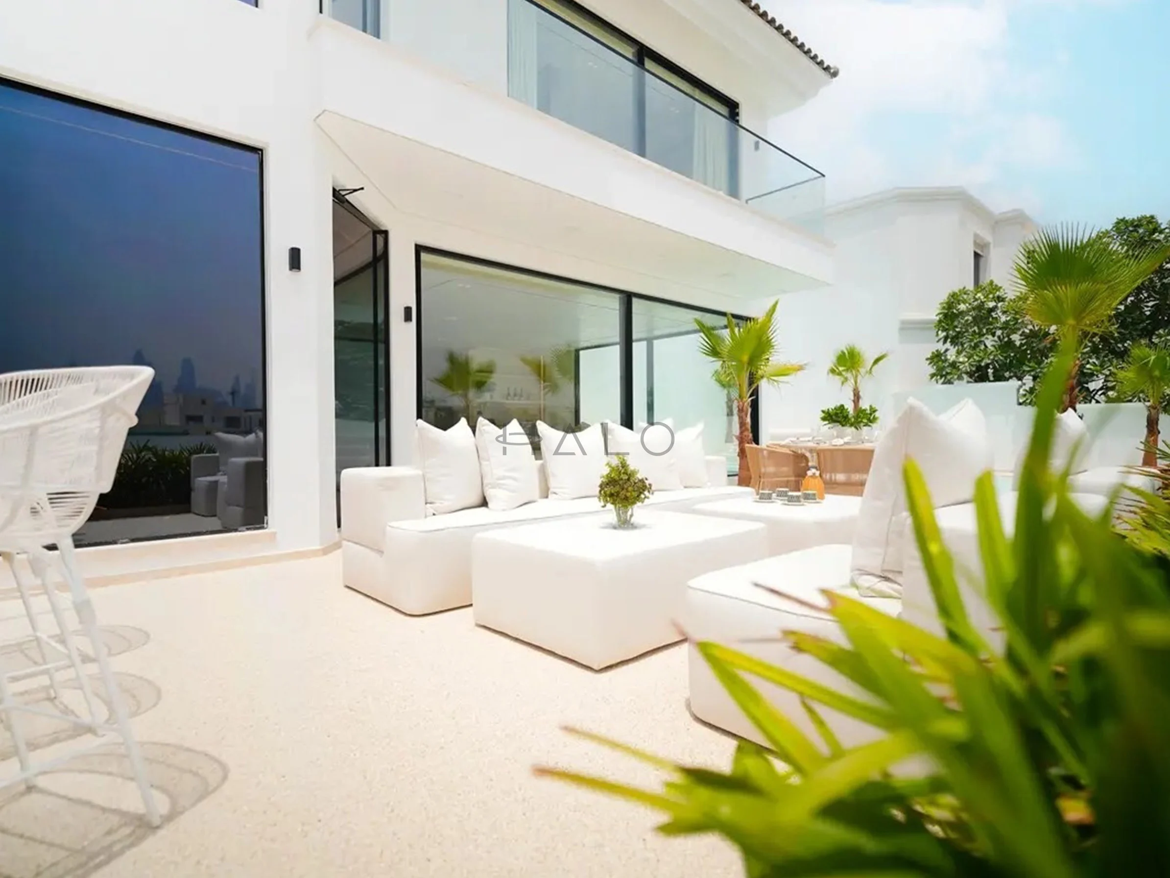 Completed pool and landscaping on a Dubai villa plot